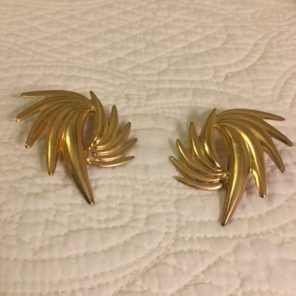 Gold Flame Pierced Earrings